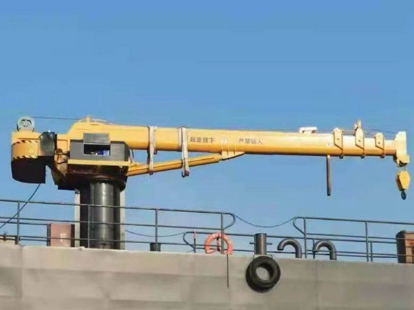 江蘇南通船用起重機公司船用起重機功能靈活