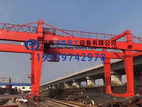 集裝箱起重機如何選型適配碼頭吞吐量