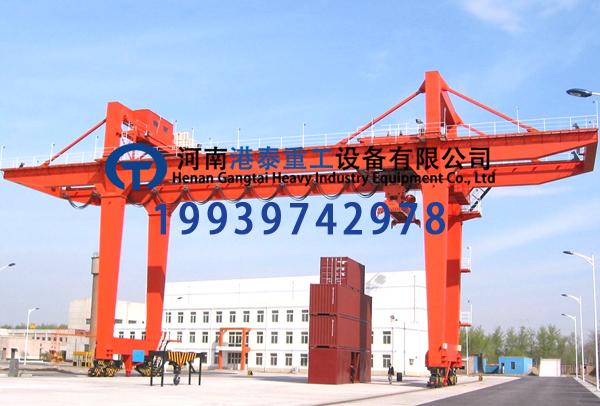 軌道式集裝箱龍門吊運輸與安裝難點有哪些