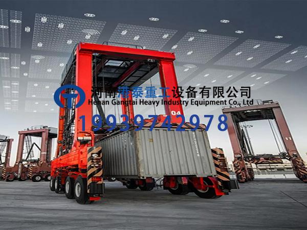 儲(chǔ)能柜跨運(yùn)車在狹窄場(chǎng)地作業(yè)的技巧有哪些