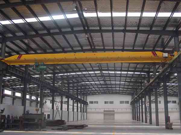 江蘇徐州單梁起重機(jī)廠家 行吊依靠啥進(jìn)行工作