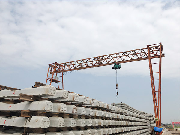 黑龍江齊齊哈爾二手10噸龍門吊租賃出租壽命十年