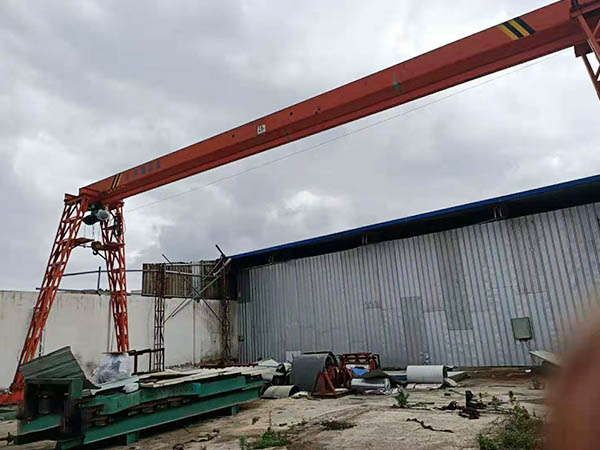 廣東河源龍門吊出租公司電動葫蘆發生異響