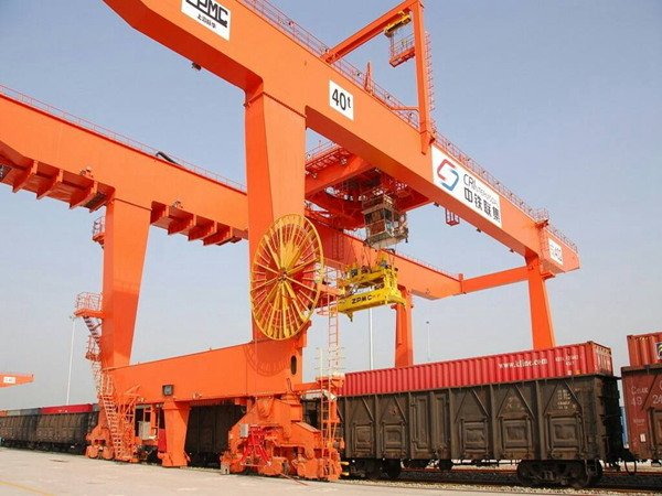 四川眉山集裝箱起重機廠家質量為本