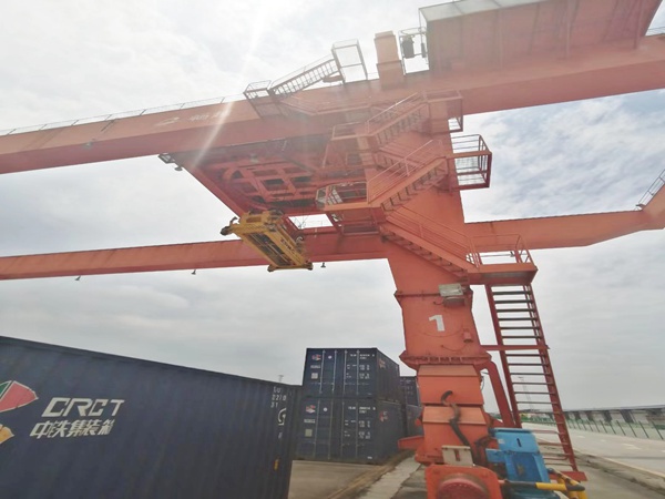 陜西咸陽集裝箱起重機廠家起重機遇到的故障