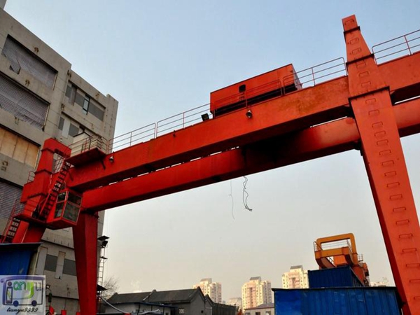 陜西西安地鐵專業起重機廠家起重機磨合期的特