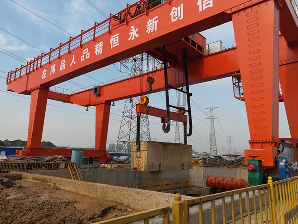 吉林長白山地鐵專業起重機廠家吊鉤的檢查